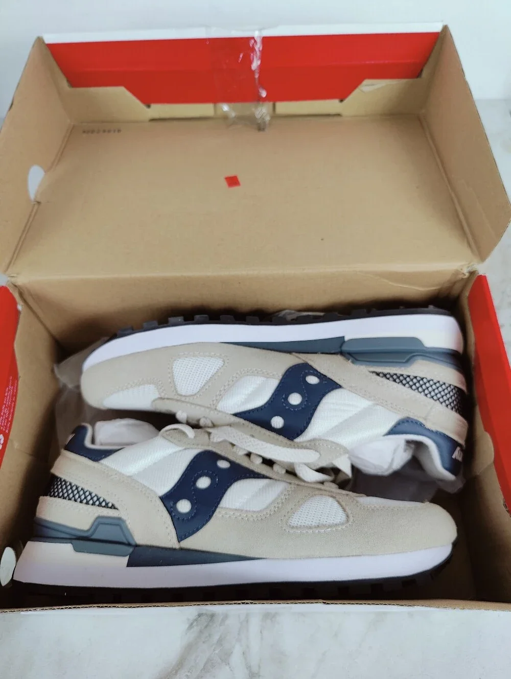 NIB Saucony Men's Shadow Original Sneakers Navy Beige, Sz 7.5